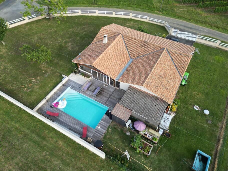 Maison De Vacances Avec Piscine Villa Gornac Exterior photo